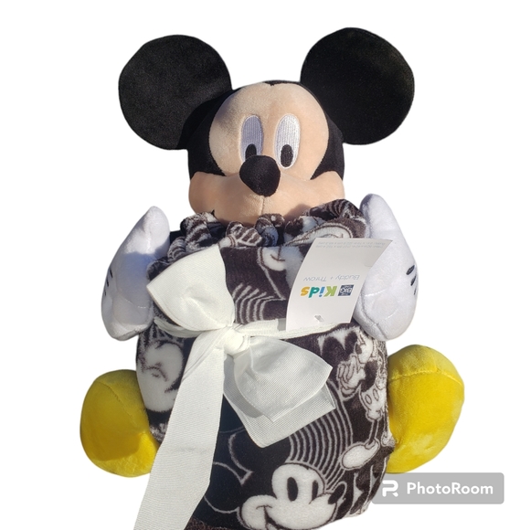 Mickey Mouse Pillow Buddy and Throw Blanket NWT - Picture 7 of 9